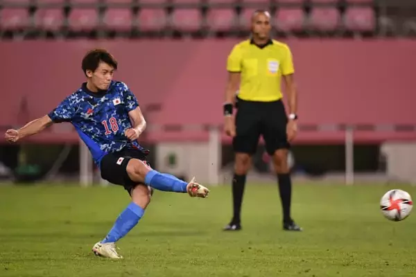 「林大地と上田綺世は大迫勇也を脅かせるのか　先読めぬ“センターフォワード戦線”」の画像