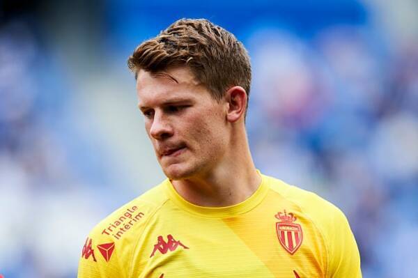 ノイアーの後継者 と言われた若きgkの苦悩 フランスの地から始める新たな挑戦 21年8月13日 エキサイトニュース