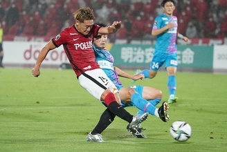 ユンカー不在も明本考浩がいる　DFからFWまでこなす男が浦和の緊急事態を救う