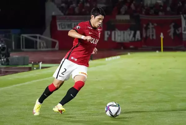 徳島を無得点に封じた”酒井の壁”　すでに浦和の右SBはなくてはならない存在に