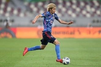 スピードと献身性は日本の武器に　1アシストの伊東純也は攻守に躍動