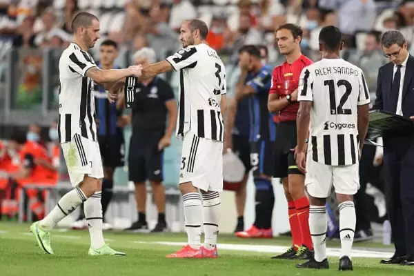 ボヌッチ&キエッリーニに限界きたのか　リーグ戦“19試合連続失点”の衝撃