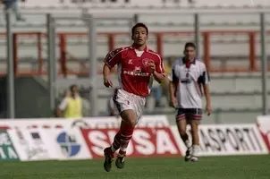 中田英寿は世界で最も 過大評価 されている10人 逆に豪華すぎるリストが 年5月29日 エキサイトニュース