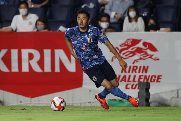 以前の日本代表にはなかった左サイドからのビルドアップ 中山雄太は長友佑都の牙城を崩した 21年11月12日 エキサイトニュース 以前の日本代表にはなかった左サイドからのビルドアップ 中山雄太は長友佑都の牙城を崩した 21年11月12日 エキサイトニュース