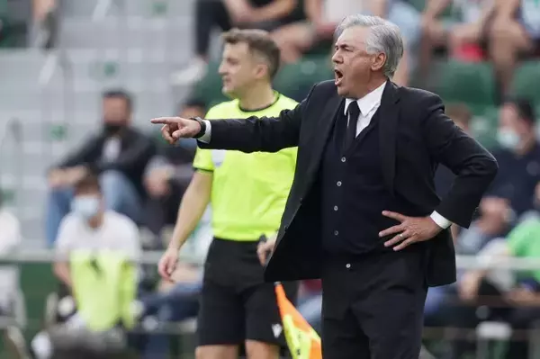 「［特集／監督で観る欧州蹴球 02］百戦錬磨の監督は、名門で力を発揮する敏腕料理人」の画像