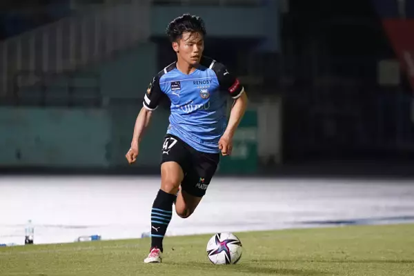 長友が攻撃で手詰まりになる前に　日本代表に期待したい左SBのポリバレントな新戦力