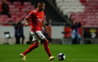 加入となればドルトムントの起爆剤に？　バイエルン追撃のため獲得狙うドリブラーとは