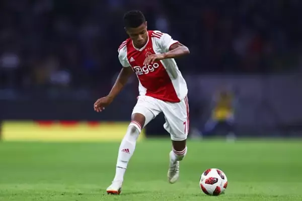 CLベスト4・アヤックスで輝いたドリブラーの今　“3歳後輩”に抜かれる厳しいセレソンの現実