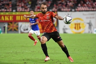 攻撃の司令塔として札幌がまさかの補強　名古屋から来たブラジル人MFは北の大地で何を魅せる？