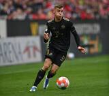 「ムシアラに続く大ブレイクもあり得る　今季デビューを果たしたバイエルンの次なる逸材MF」の画像1