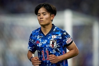 E-1選手権での［4-2-3-1］は海外組含めたフル代表でも継続？　日本の攻撃を活性化できる“トップ下”4つのオプション