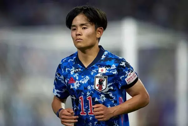 E-1選手権での［4-2-3-1］は海外組含めたフル代表でも継続？　日本の攻撃を活性化できる“トップ下”4つのオプション