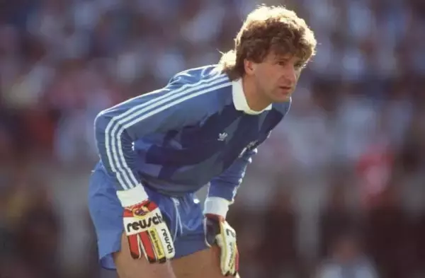 名選手の転落……　元西ドイツ代表GKが詐欺罪で懲役刑に　月563ユーロの給付金暮らしも明らかに