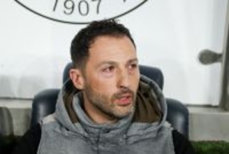 フェネルバフチェから解任されたテデスコ前監督が心境を吐露　「契約延長の話をしていたのに……」