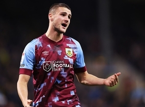 ラヴィアらに続いてステップアップ？　コンパニのもとで成長する守備者にプレミアクラブが熱視線。高まるシティアカデミーの価値