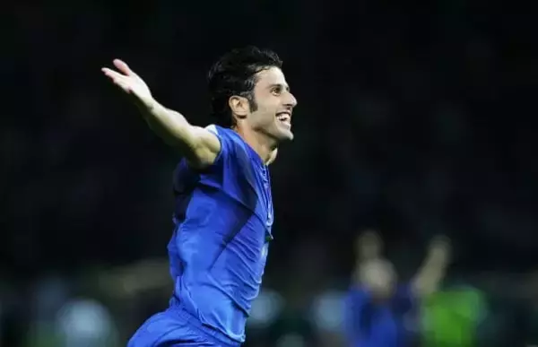 かつてのアズーリには職人気質な実力者たちがいた　2006W杯制覇に欠かせなかった左サイドバックの職人に再脚光