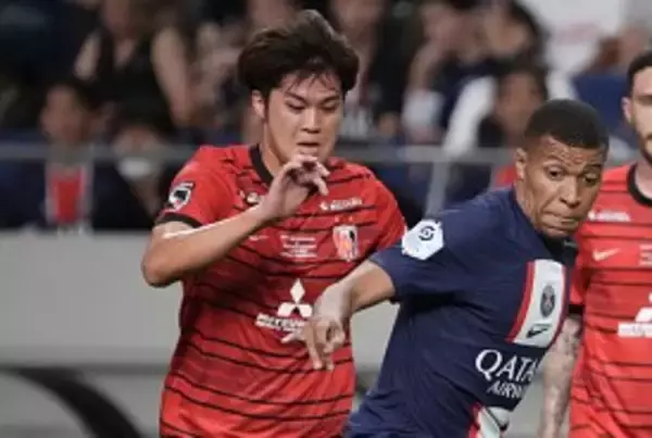 PSG相手にも強さを発揮した伊藤敦樹　絶妙ミドル相手ゴールを脅かすシーンも