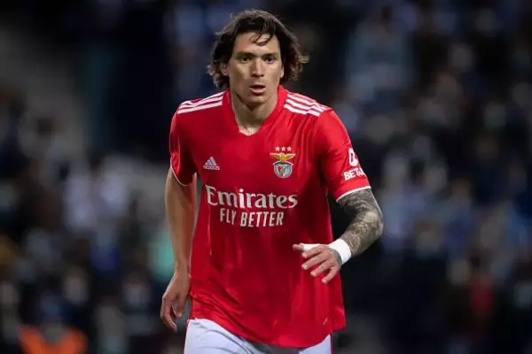 ニューカッスルが新たなエース獲得へ　マンCも注目するウルグアイ代表FWに巨額オファーの準備か