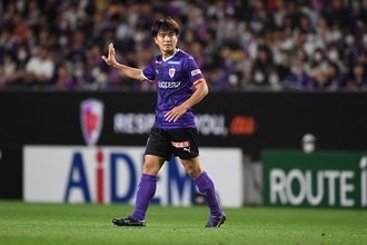 京都が川﨑颯太のマインツ完全移籍を発表「恩返しできるようドイツの地で全力で戦います」