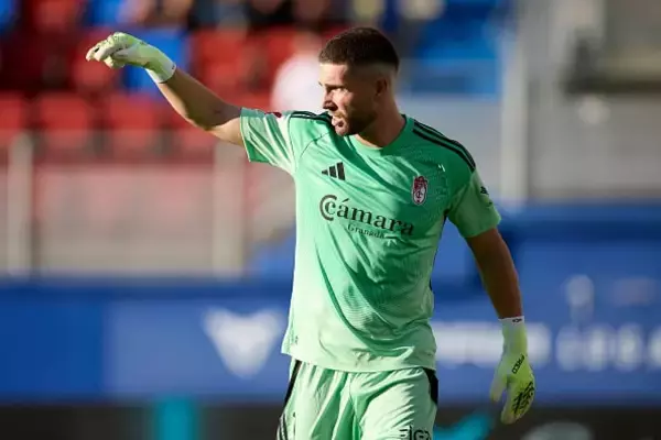 なぜジダンの息子はアルジェリア代表を選んだのか　2026W杯を前にアルジェリアの守護神を巡って意見が割れる