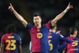 レヴァンドフスキを狙うミラン　CFを失うバルセロナは不調フィオレンティーナからモイーズ・キーン引き抜きか