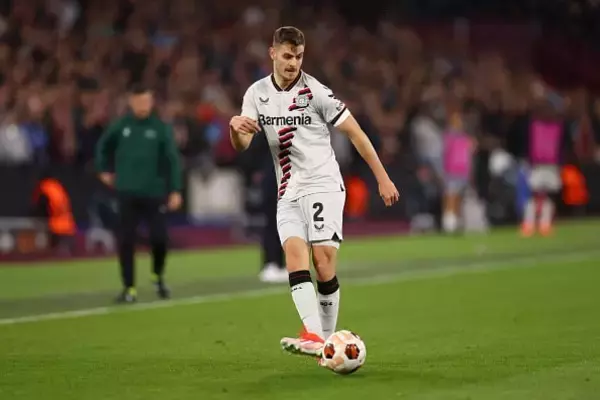 レヴァークーゼンで一気に覚醒　CBもWBもこなすスタニシッチの気になる来季