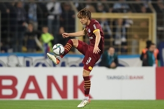 頼れる主将の欠場も問題なし　ドイツで躍動する2人のサムライにスポットライトは当たるか