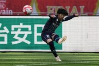 川崎F、福岡からMF紺野和也の獲得を発表！　J1屈指のレフティは長谷部監督と再び共闘へ　「チームの勝利に貢献できるよう頑張ります！」