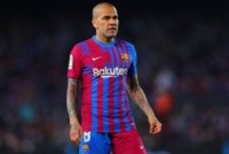 性的暴行疑惑で4年半の有罪判決が下されるも逆転無罪　42歳となったダニエウ・アウベスが現役復帰？