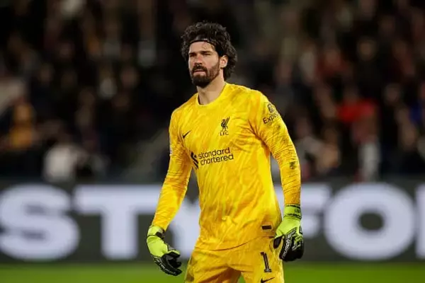 驚異的な9セーブは“伝説級”か　GKアリソン圧巻パフォーマンスをリヴァプールレジェンドが大絶賛 「彼のキャリア史上最高のパフォーマンス。今後何年にもわたって語り継がれる」