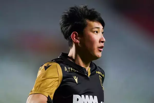 日本代表に足りない“高さ”という武器　ベルギーで空中戦の覇者となった原大智のカタール行きはあるのか