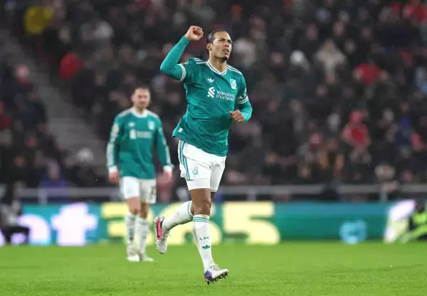 主将ファンダイクのヘディング弾でリヴァプールがサンダーランド撃破！遠藤航は左足首負傷で無念の途中交代