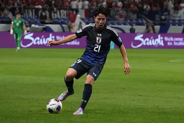 スペイン紙が佐藤龍之介のバレンシア移籍理由を紹介　監督との電話が決め手に