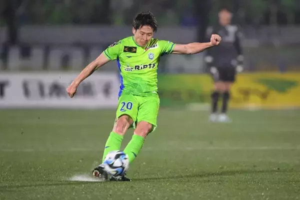 中盤から攻守を支えゴールにも絡む　湘南に今季2勝目をもたらしたアンカー