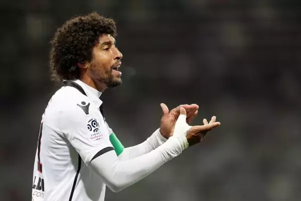 長谷部誠と同じ“38歳”の番人　バイエルンで3冠達成したセンターバックは今も絶賛されていた