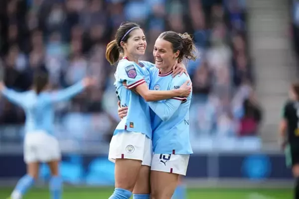 「試合のキーパーソン」「ベストパフォーマンスの一つ」　長谷川唯先発のシティは3-0で快勝。長谷川移籍後負けなし