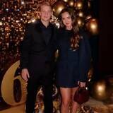 「婚約相手はオランダサッカー界のレジェンドであるベルカンプ氏の娘　アヤックス時代から交際続くファン・デ・ベークがゴールイン」の画像1