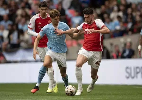 「［特集／マンチェスター・シティ包囲網 01］積極補強で理想のスカッドへ進化！　アーセナル＆ユナイテッド逆襲の狼煙」の画像