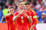 「スペイン代表デビューから7年　49試合戦って1度も負けを経験していないMFがW杯制覇に王手をかけた」の画像1