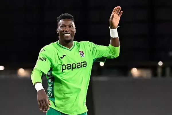 カメルーン代表からも外されたオナナ、マンU退団も望む!?　トルコでの生活に「完璧、信じられないくらい」