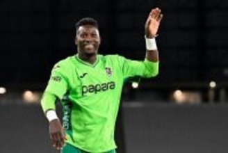 カメルーン代表からも外されたオナナ、マンU退団も望む!?　トルコでの生活に「完璧、信じられないくらい」