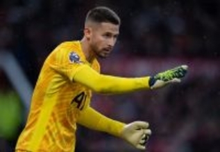 ファンからのブーイングで移籍を視野に？　インテルがトッテナムGKヴィカーリオの状況を注視