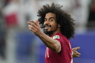アジアカップ2023王者がW杯に出場できない？　アジア最優秀選手賞に輝いたアフィーフは悩めるカタールを救えるか