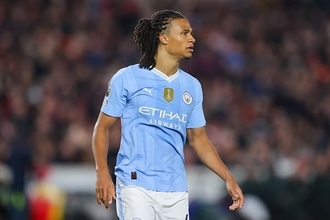 鎌田大地のチームメイトに？　出場機会失ったシティDFアケにクリスタル・パレス、ボーンマスが興味