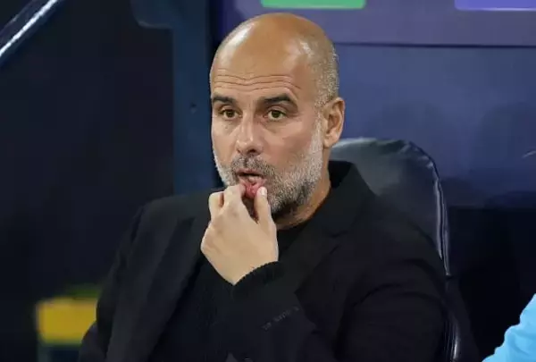 アカンジがふくらはぎに違和感訴え、サビ―ニョは担架に運ばれる　野戦病院化するペップ・シティで期待したい若手の台頭