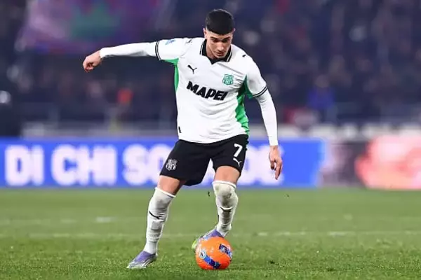 2026W杯へ豪州が欲しがる戦力　イタリア世代別代表でプレイしてきたサッスオーロの攻撃的MFと接触