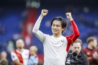 得点王の上田がペピを抑えて最多38%の得票で今季“エールディヴィジNo.1FW”に　オランダ国内も認めるステップアップの時「フェイエノールトで最後の数週間かも」