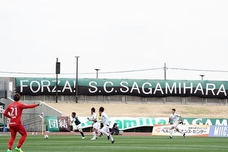 清水の大型ストライカーがSC相模原へ　加藤拓己はJ3で低迷するクラブを救う存在となれるか