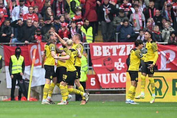 ズーレ ベリンガム ロイス アデイェミ 来季のドルトムントはブンデスリーガの勢力図を変えるかもしれない 22年5月17日 エキサイトニュース