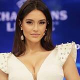 「CL中継リポーターが美人すぎると話題に　あまりに美しい大胆ファッションにSNS上では「本当にお姫様のよう。恋に落ちた」」の画像1